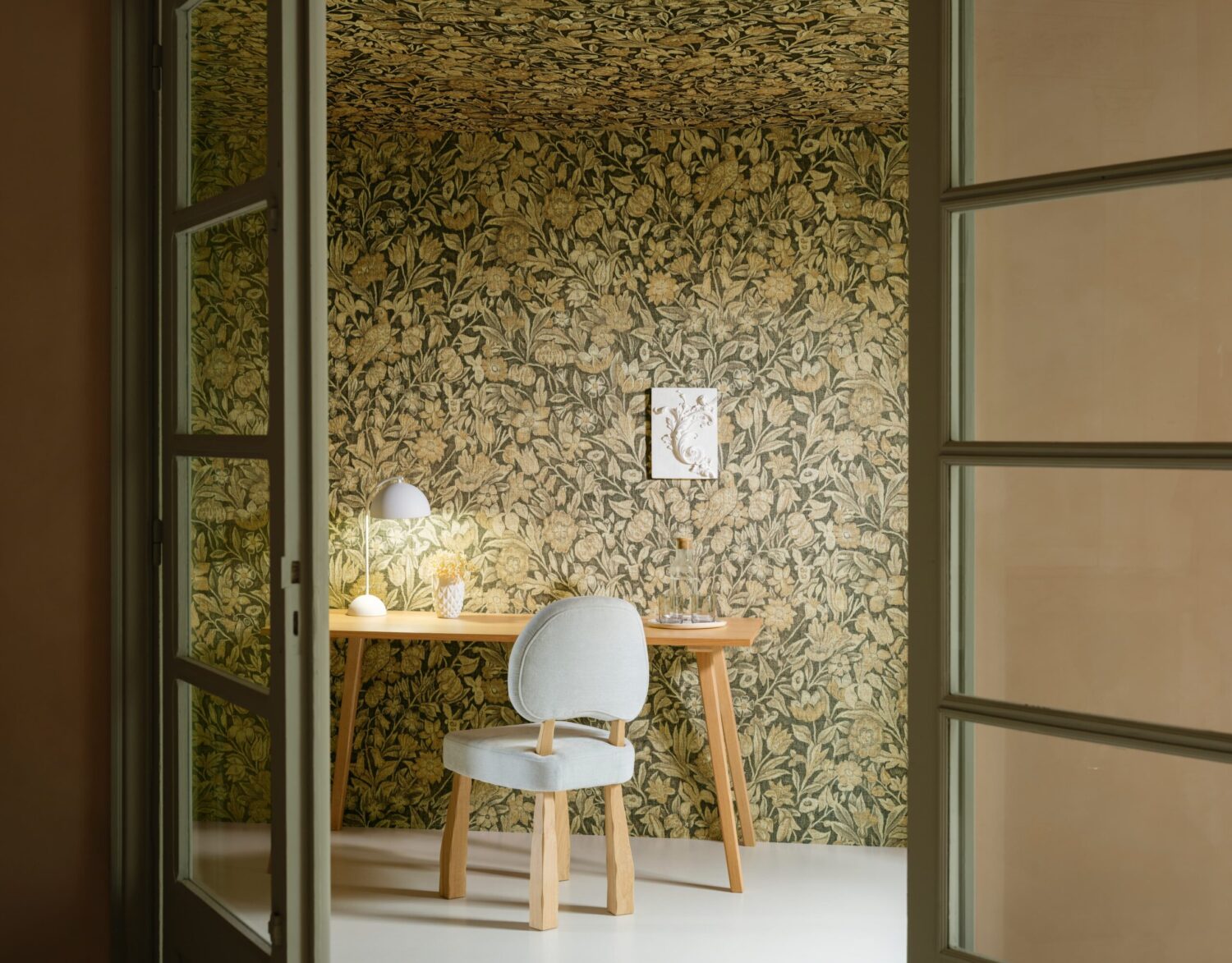 LesTapisseries_Bouquet_97912_Roomshot_Print_HR Arte Bouquet Bister - Per meter